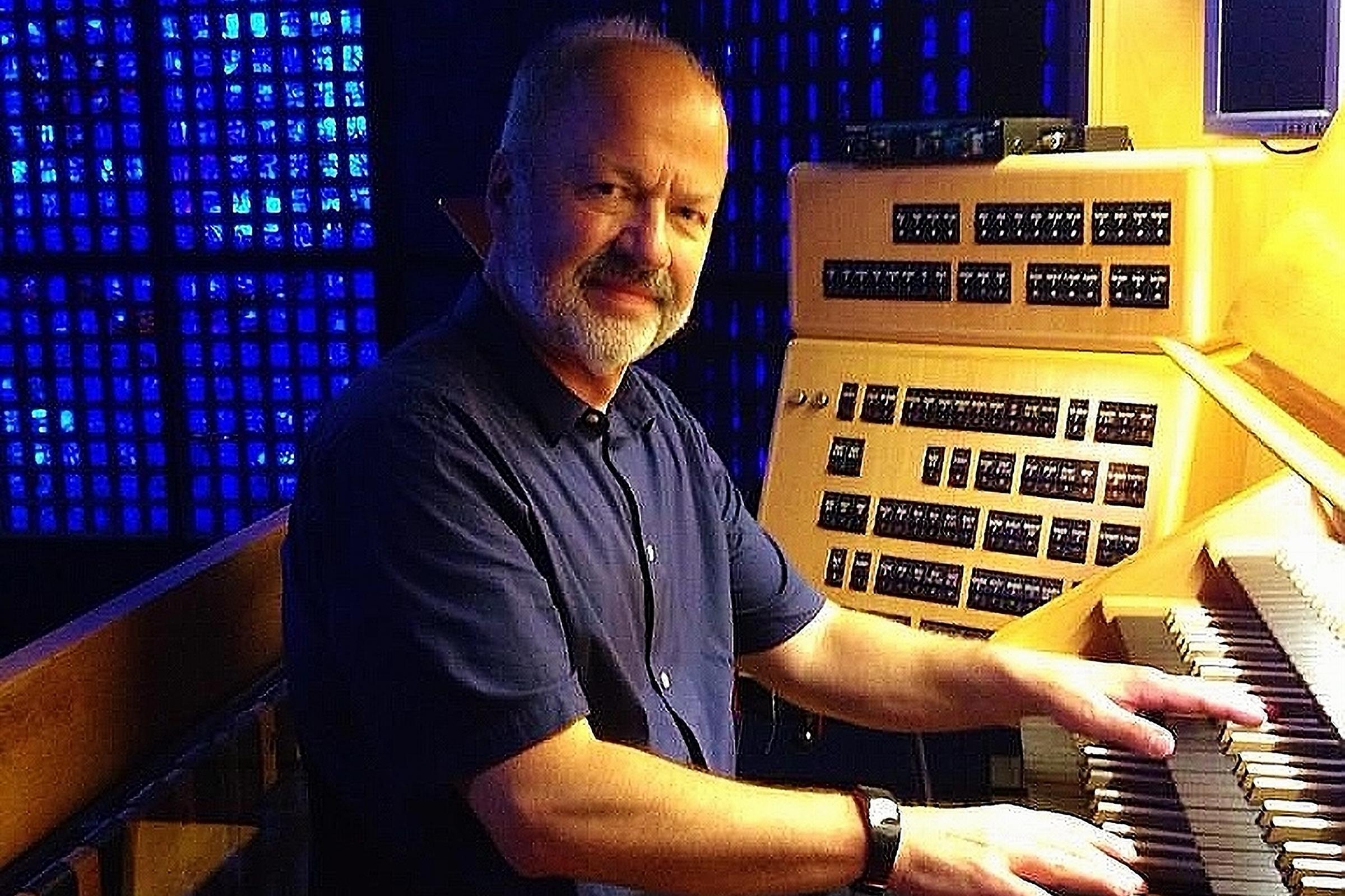 Organist Prof. Karl‑Ludwig Kreutz