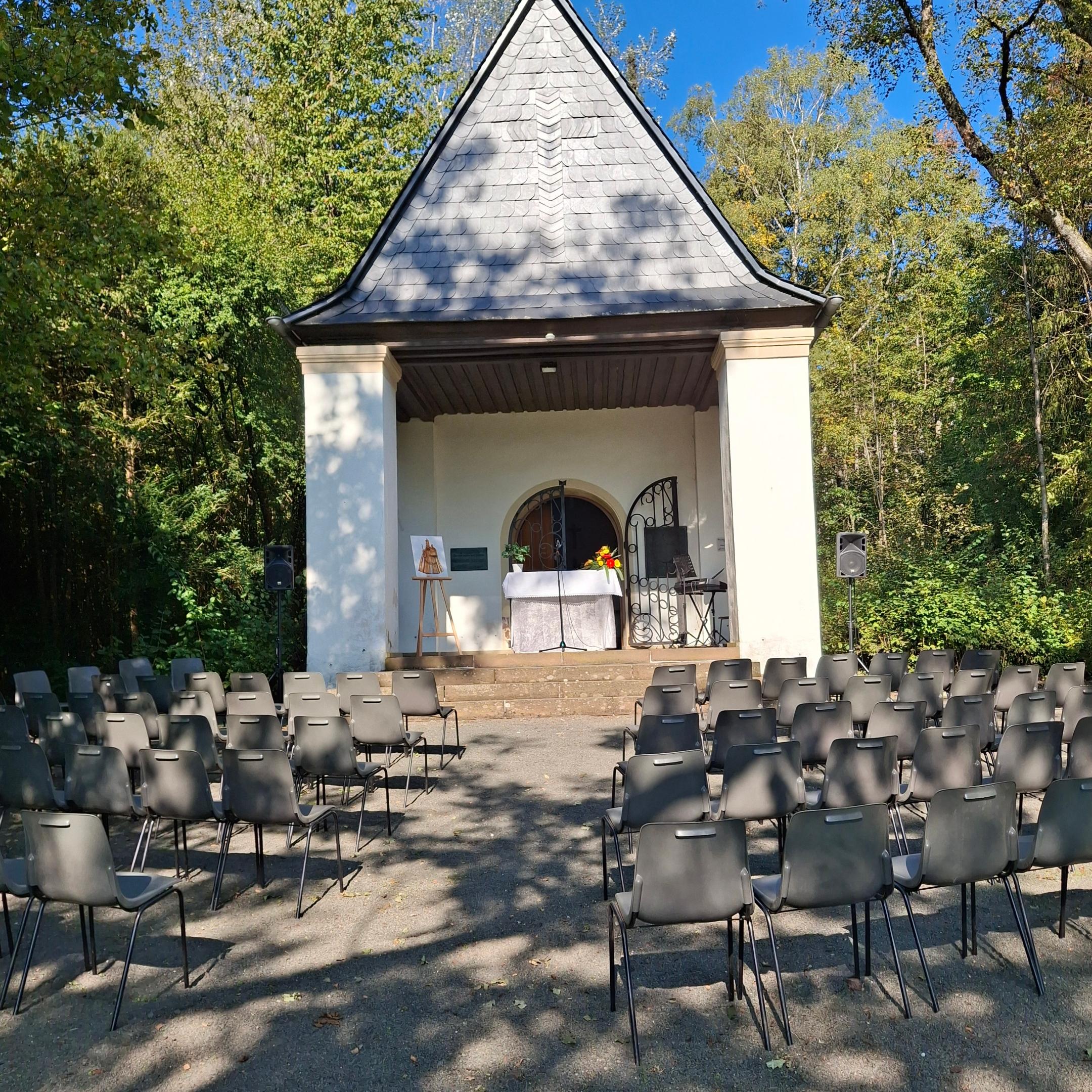 Gedenkfeier im SS-Sonderlager KZ Hinzert_Kapelle