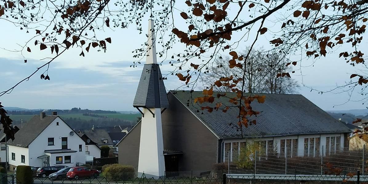 Erinnerungskirche Maria Königin (c) Rüdiger Glaub-Engelskirchen Erinnerungskirche Maria Königin