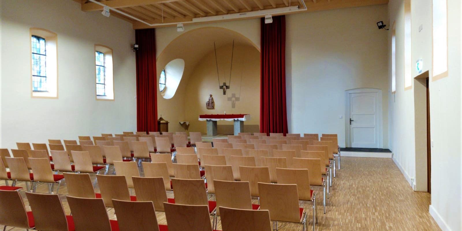 Innenraum der Nationalparkkirche in Muhl